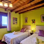 El Retiro: Un Con Encanto Holiday home Mediavilla