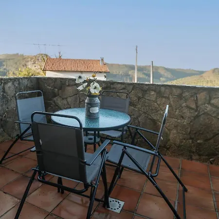 Semesterbostad El Retiro Un Con Encanto Mediavilla